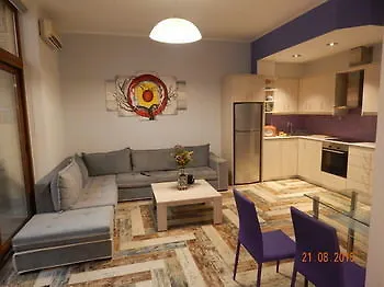Kasteli 2* Hanya